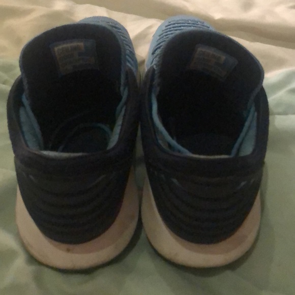Light blue Jordan’s, size 7Y which is 8 in adult. They are like new only wore 1 - Picture 3 of 3